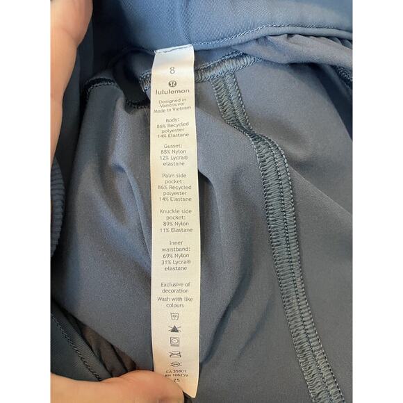 Lululemon Beyond The Studio Crop Pants Womens Size 8 Blue Luxtreme Stretch - Picture 8 of 8